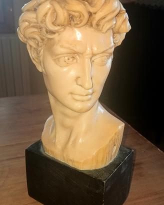 statua