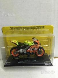 Modellino moto valentino rossi - ducati stoner