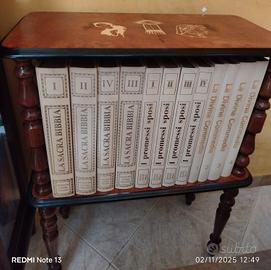 Mobiletto porta enciclopedia degli anni 80 