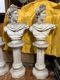 colonne con mezzo busto divinità Apollo .