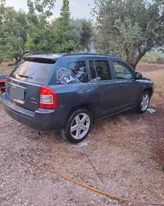 jeep compass 4x4 