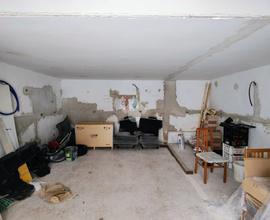 MONOLOCALE A FOGGIA