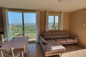 Appartamento zona trarivi, libero su 4 lati