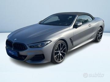 BMW Serie 8 840d Cabrio mhev 48V xdrive auto