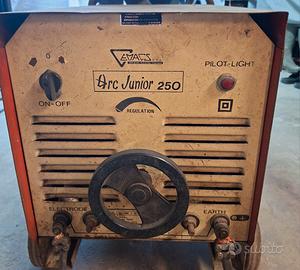 Saldatrice elettrodo EMACS 250AMP