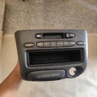 stereo originale e mascherina Yaris 99-05
