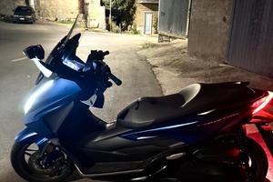 Honda forza 350 2023