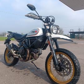 Ducati Scrambler Desert Sled 800