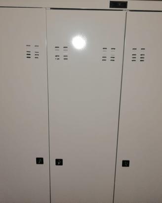 Armadietto spogliatoio 3 ante