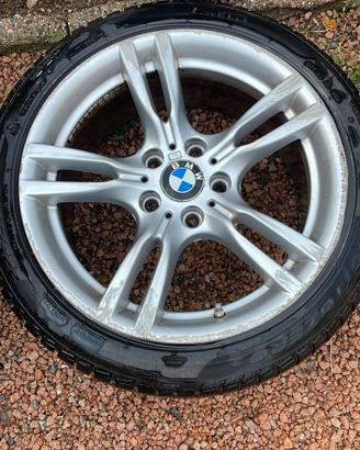 4 gomme e cerchi originali BMW 