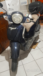 Aprilia scarabeo 200
