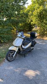 Scooter 500 Piaggio Beverly