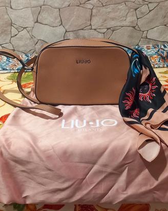 Borsa Liu-Jo