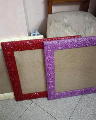 Cornici colorate in legno