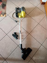 aspirapolvere con filo