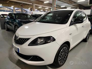 LANCIA Ypsilon 1.0 70cv Hybrid Platino PROMO
