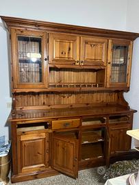 Vetrina / Credenza in legno massello – stile class