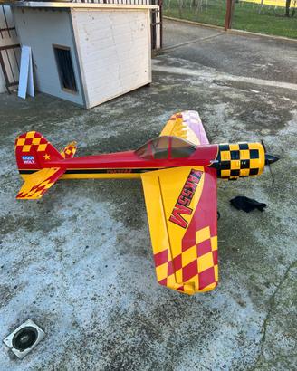 Aeromodello YAK55M della GOLD WING