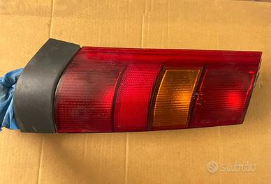FANALE POSTERIORE SINISTRO RENAULT Supercinque