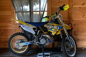 Suzuki RM 125