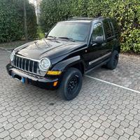 Jeep Cherokee 2.8 CRD 4x4