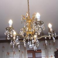 Elegante lampadario "a gocce"