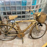 Bici in bambù