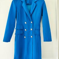 Abito-blazer blu con bottoni argentati