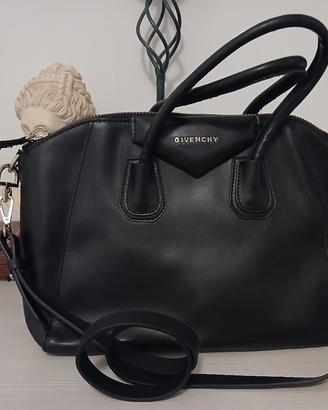 Borsa originale Givenchy Antigona con difetti 
