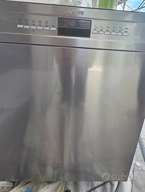 Lavastoviglie smeg