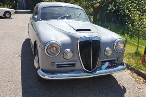 Lancia aurelia b20