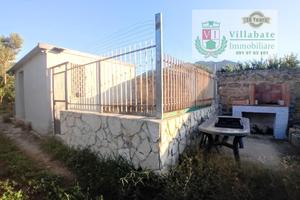 Terreno mq 1400 con rudere di mq 20 + terrazzo