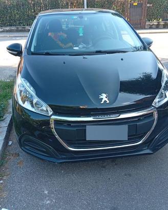 Peugeot 208 1.2 puretech active (adatta a neopat.)