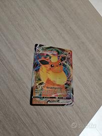 CARTA POKEMON Flareon Vmax