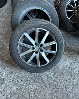 cerchi in lega 18" gruppo Volkswagen completi gomm