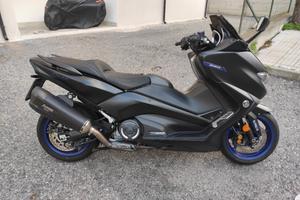 TMAX 530 SX  2018