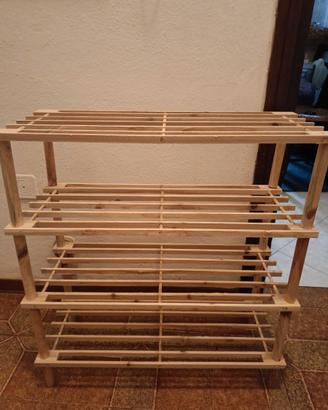 Piccolo scaffale multiuso