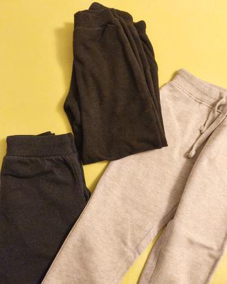 Pantaloni felpati di vari colori 