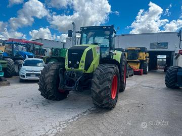 Trattore agricolo CLAAS AXION 850