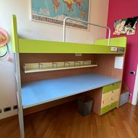 cameretta con letto soppalco Battistella