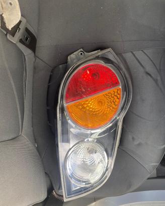 STOP FANALE POSTERIORE DESTRO CHEVROLET Spark 1°