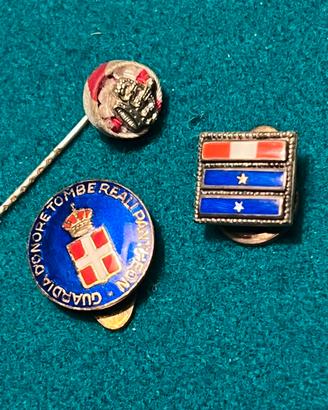 distintivo spille, sistema sabaudo e corona reale