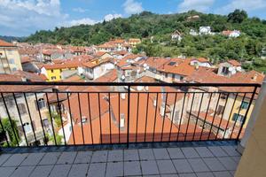 RIBASSATO, appartamento splendida vista tetti