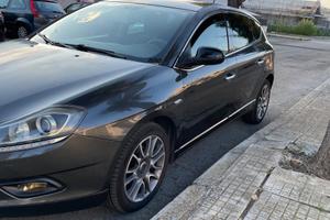 LANCIA DELTA 2009 240000km
