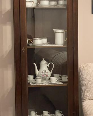 Vetrina in legno