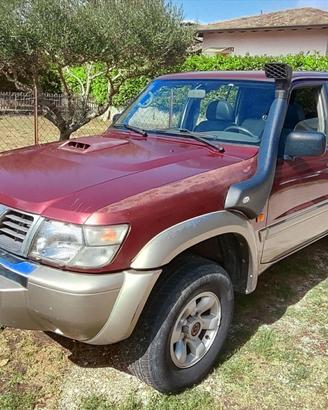 Nissan Patrol GR Y61 3.0 Luxury