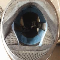 Casco, pantaloni, stivali, copri collo!