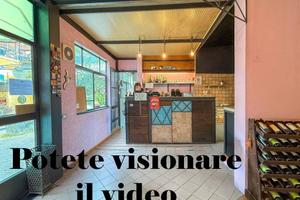 Attività / Licenza di 120 m² a Imperia