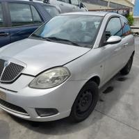 Lancia ypsilon 2009