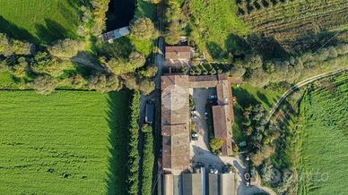 CASA DI CORTE A LONATO DEL GARDA